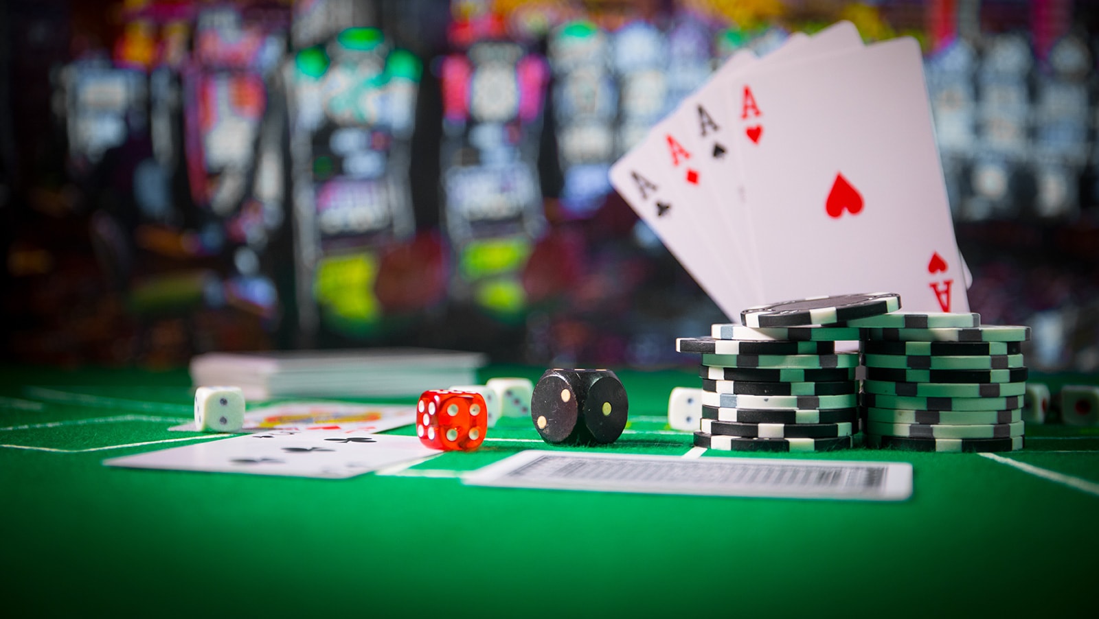 Game bài lấy phần thưởng Thách thức và cơ hội trong thị trường trò chơi trực tuyến thị trường Việt