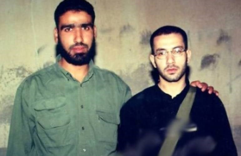 Khám phá Thế Giới Cá Cược Trực Tuyến tại https//thabet.press/ - Cơ Hội & Thách Thức